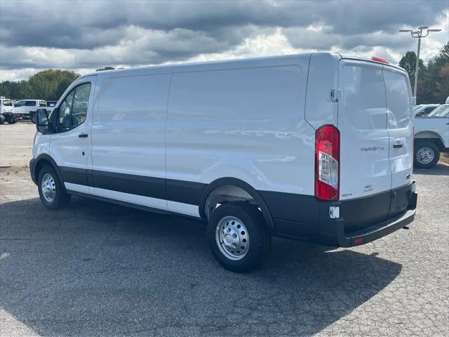 2025 Ford Transit Cargo Van T-150