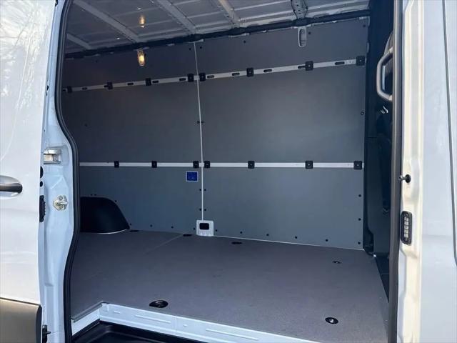 2024 Mercedes-Benz Sprinter 3500XD High Roof 4-Cyl Diesel HO