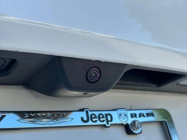 2025 Jeep Grand Cherokee L Overland 4x4