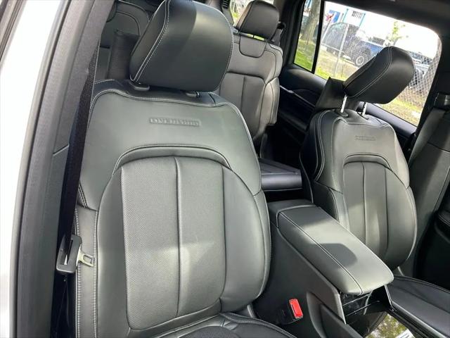 2025 Jeep Grand Cherokee L Overland 4x4