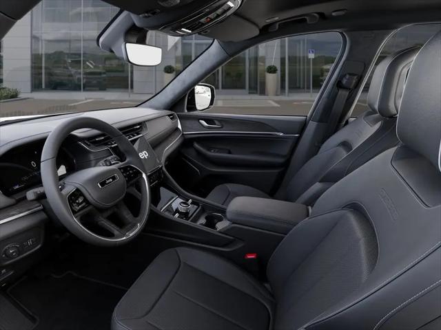 2025 Jeep Grand Cherokee L Overland 4x4