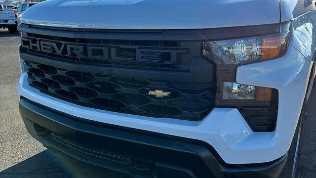 2026 Chevrolet Silverado 1500 4WD Regular Cab Long Bed WT