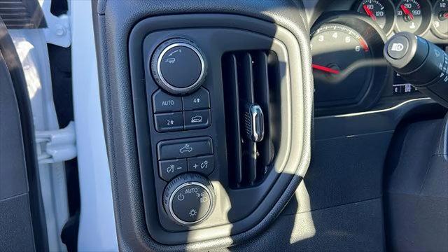 2026 Chevrolet Silverado 1500 4WD Regular Cab Long Bed WT