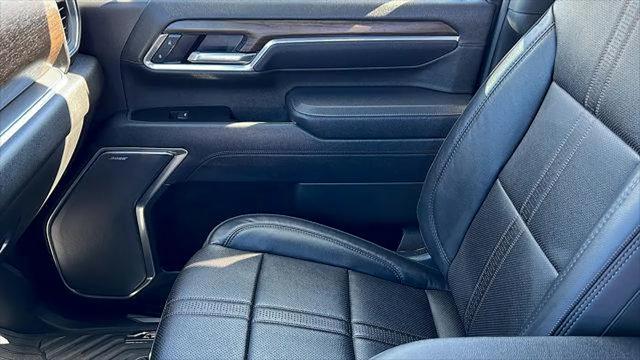 2026 Chevrolet Silverado 2500HD Crew Cab, Standard Bed, High Country, 4WD