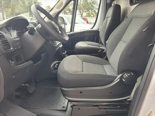 2026 Ram ProMaster Cargo Van Tradesman Low Roof 118" WB w/Pass Seat