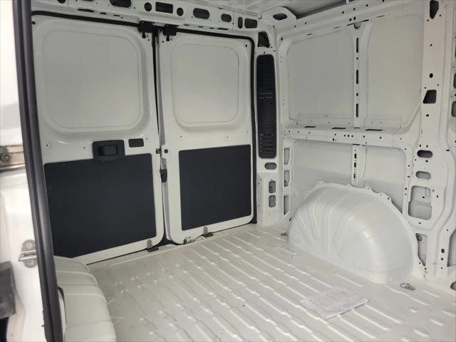 2026 Ram ProMaster Cargo Van Tradesman Low Roof 118" WB w/Pass Seat