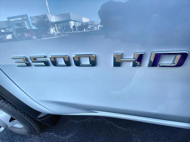 2025 Chevrolet Silverado 3500HD Work Truck