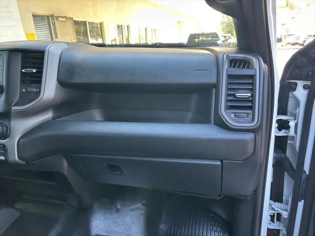 2024 Ram 3500 Tradesman/SLT/Laramie/Limited