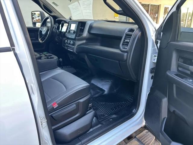 2024 Ram 3500 Tradesman/SLT/Laramie/Limited