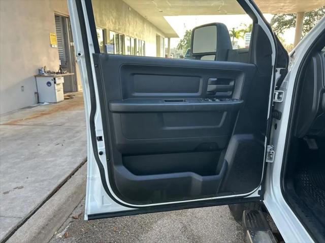 2024 Ram 3500 Tradesman/SLT/Laramie/Limited