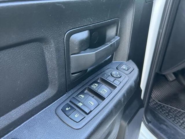 2024 Ram 3500 Tradesman/SLT/Laramie/Limited
