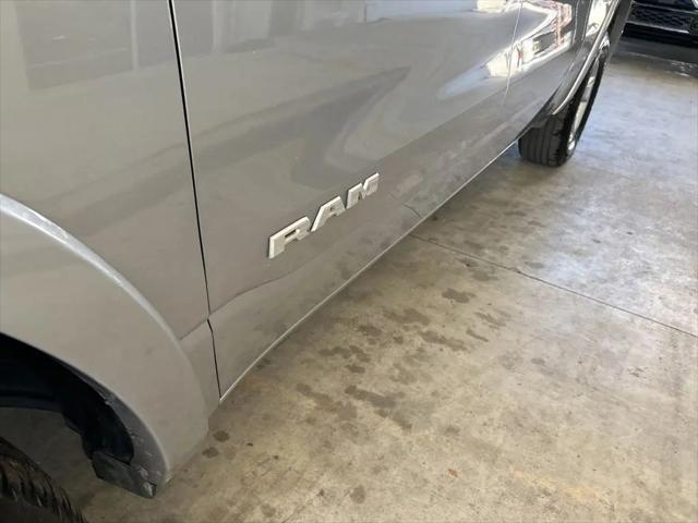 2025 Ram 1500 Big Horn Crew Cab 4x4 57 Box