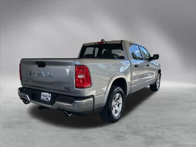 2025 Ram 1500 Big Horn Crew Cab 4x4 57 Box