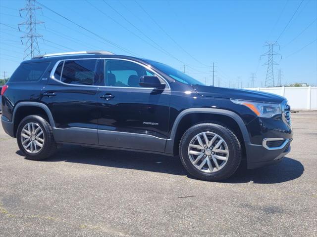 2017 GMC Acadia SLE-2