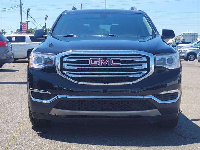 2017 GMC Acadia SLE-2