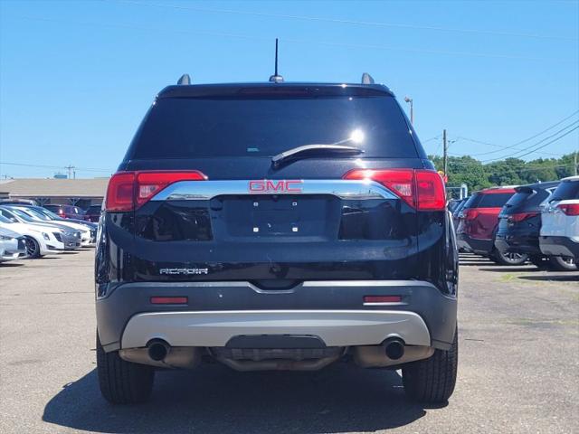 2017 GMC Acadia SLE-2