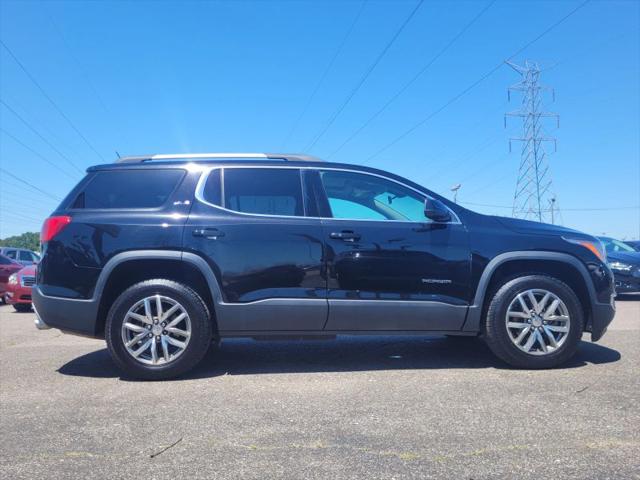 2017 GMC Acadia SLE-2