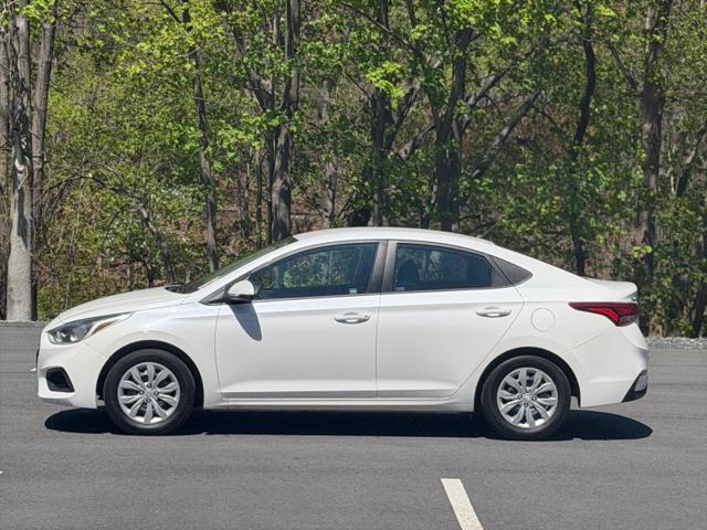 2020 Hyundai Accent SE