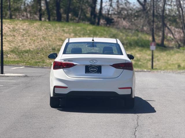 2020 Hyundai Accent SE
