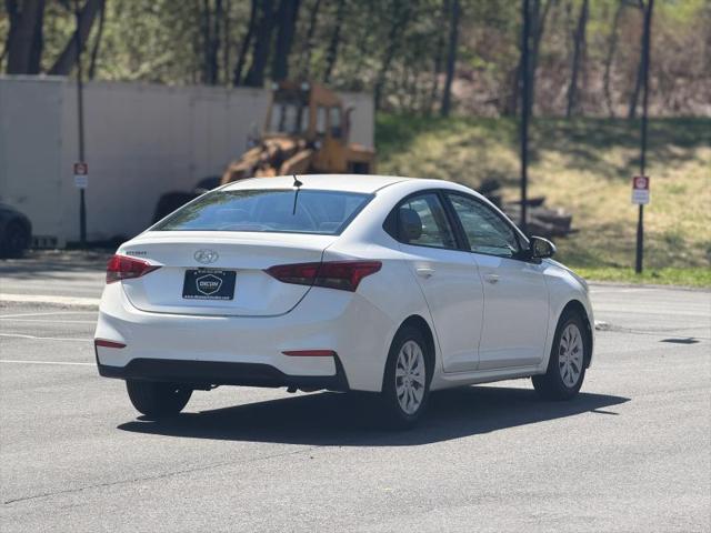 2020 Hyundai Accent SE