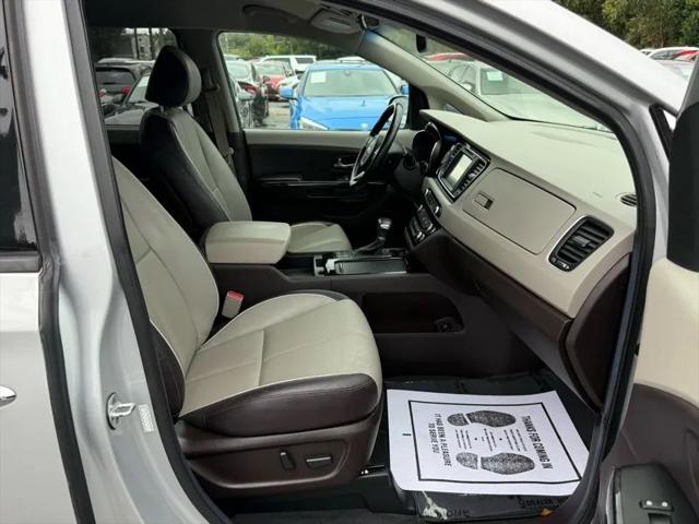 2017 Kia Sedona SX Luxury