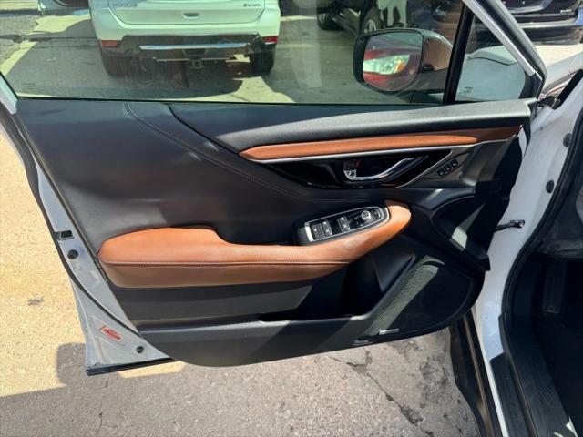 2022 Subaru Outback Touring XT