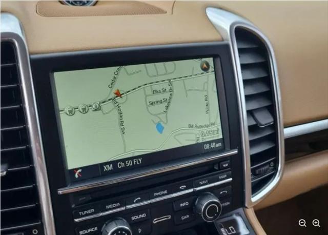 2016 Porsche Cayenne Base