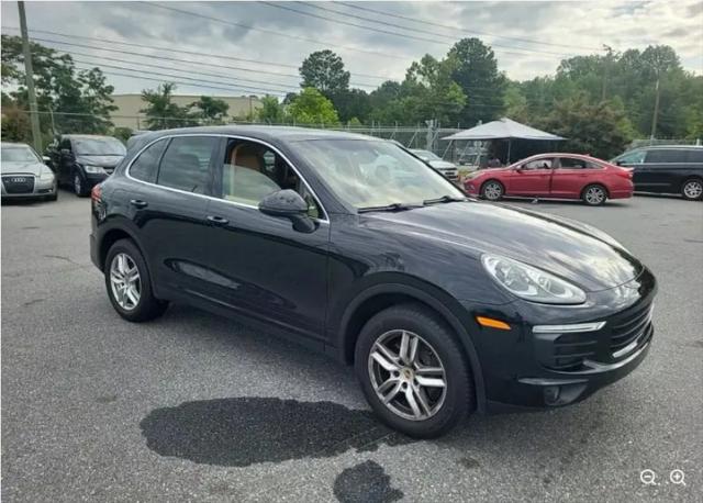 2016 Porsche Cayenne Base
