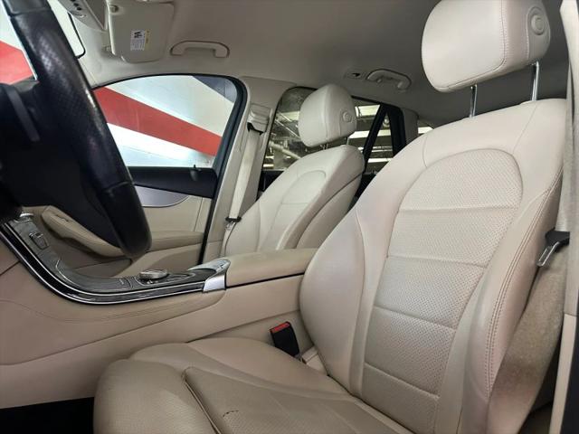 2019 Mercedes-Benz GLC 300