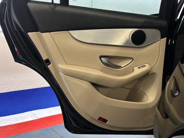 2019 Mercedes-Benz GLC 300