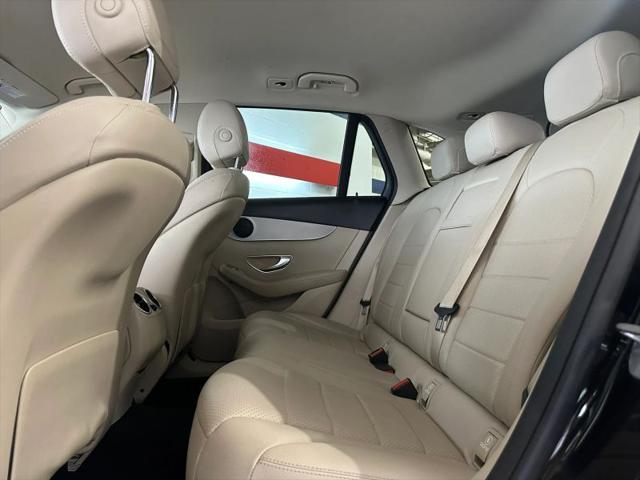2019 Mercedes-Benz GLC 300