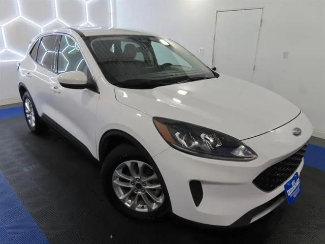 2021 Ford Escape SE Hybrid