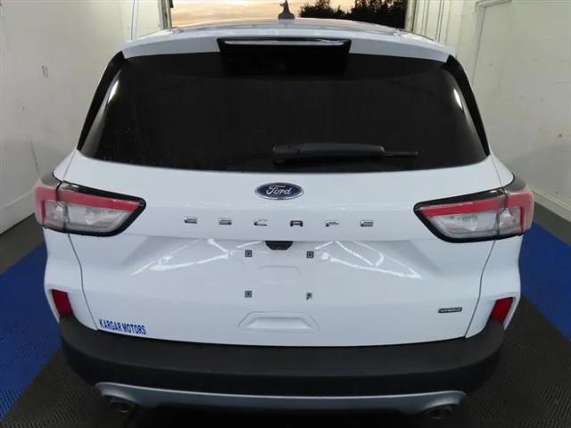 2021 Ford Escape SE Hybrid