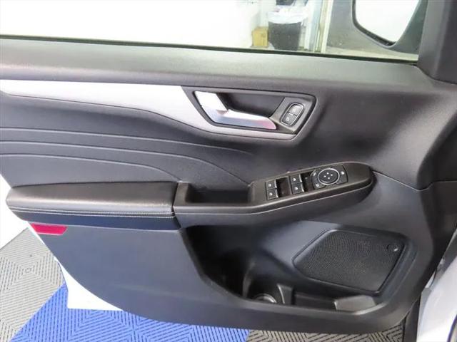 2021 Ford Escape SE Hybrid