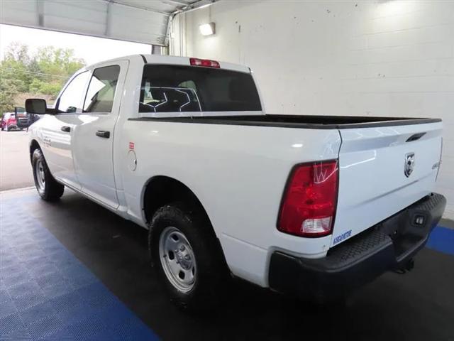 2022 Ram 1500 Classic Tradesman Crew Cab 4x4 5'7" Box