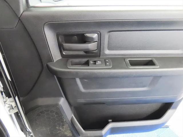 2022 Ram 1500 Classic Tradesman Crew Cab 4x4 5'7" Box