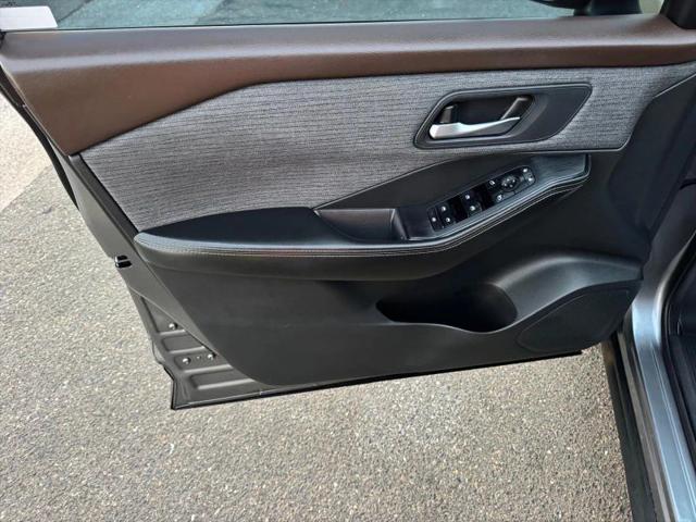 2021 Nissan Rogue SV FWD