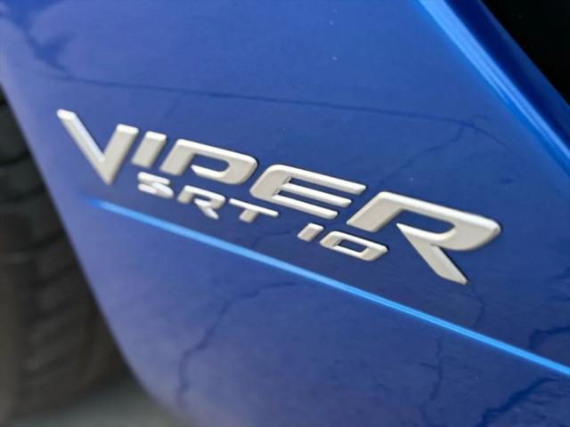 2006 Dodge Viper SRT10
