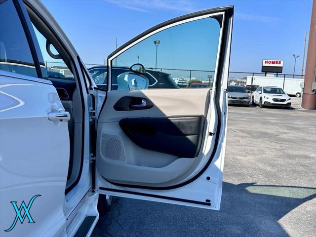 2018 Chrysler Pacifica Touring Plus