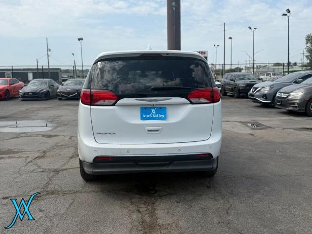 2018 Chrysler Pacifica Touring Plus
