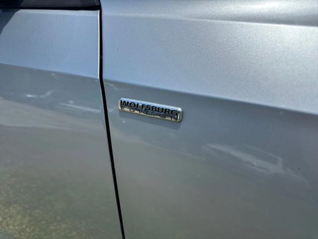 2015 Volkswagen Passat 1.8T Wolfsburg Edition