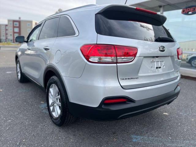 2017 Kia Sorento 2.4L LX