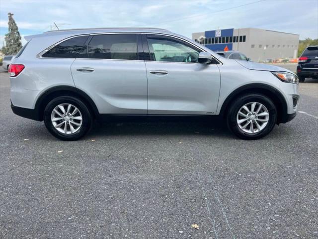 2017 Kia Sorento 2.4L LX