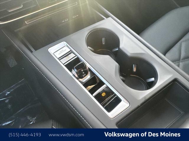 2026 Volkswagen Atlas Cross Sport 2.0T SE