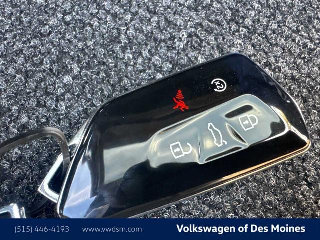 2026 Volkswagen Atlas Cross Sport 2.0T SE