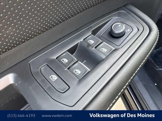 2026 Volkswagen Atlas Cross Sport 2.0T SE