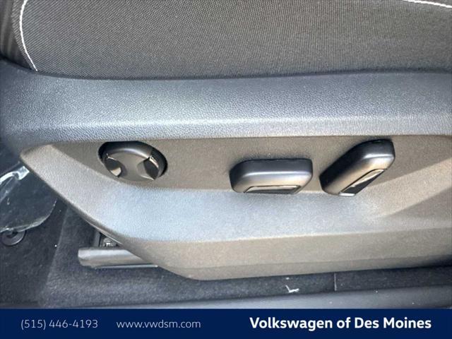 2026 Volkswagen Atlas Cross Sport 2.0T SE