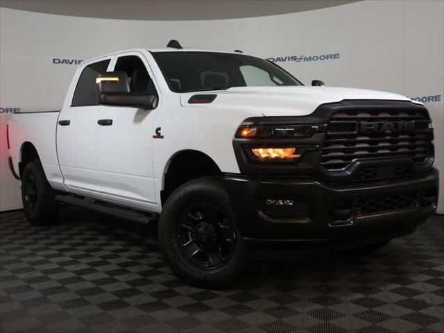 2026 RAM Ram 3500 RAM 3500 TRADESMAN CREW CAB 4X4 64 BOX