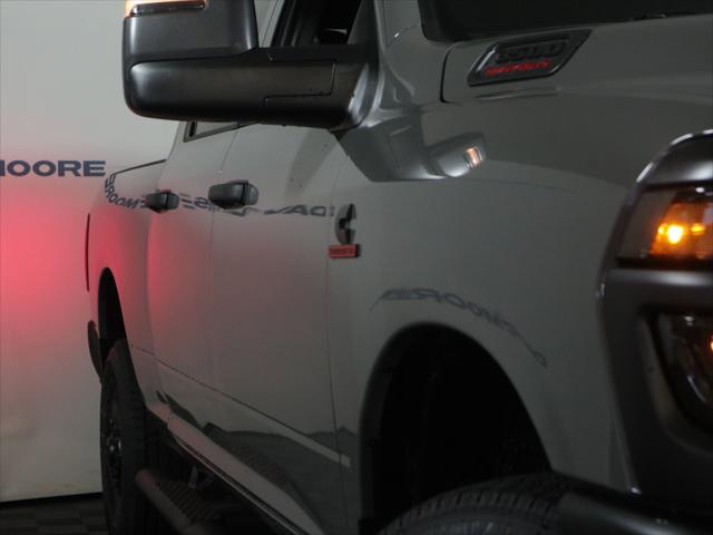 2026 RAM Ram 3500 RAM 3500 TRADESMAN CREW CAB 4X4 64 BOX