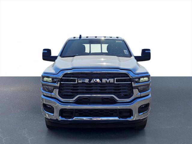 2026 RAM Ram 3500 RAM 3500 TRADESMAN CREW CAB 4X4 8 BOX